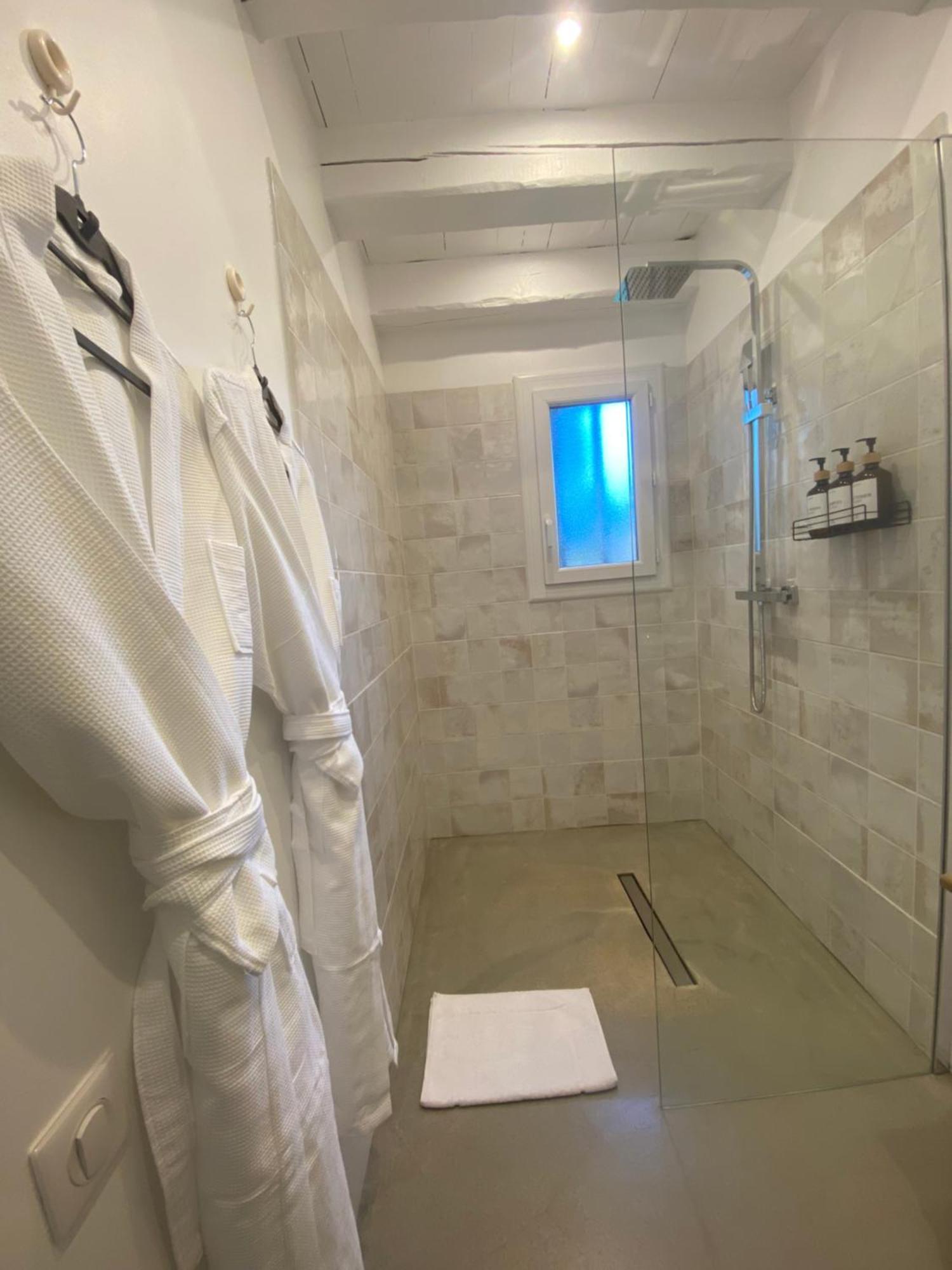 Hebe La Villa Коголен Екстериор снимка
